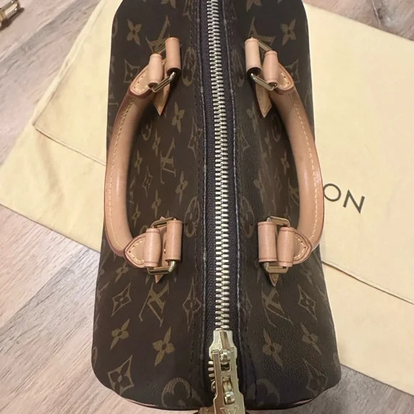 Louis Vuitton Speedy 25 - Picture 9 of 12